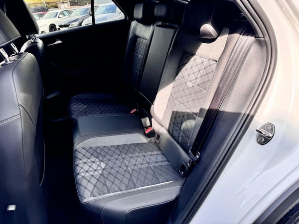 Used Volkswagen T-Roc 2022 for sale - 74708189: Photo 19