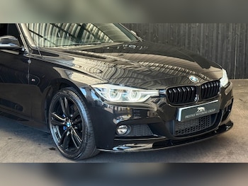 Used BMW 3 Series 2017 for sale - 78943344: Photo