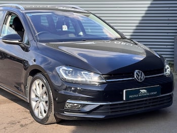 Used Volkswagen Golf 2020 for sale - 75135240: Photo