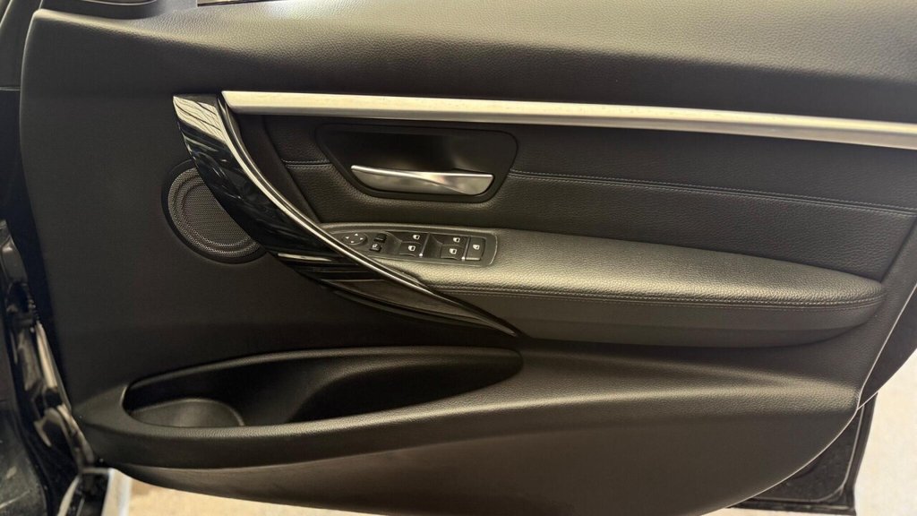 Used BMW 3 Series 2018 for sale - 78030724: Photo 12