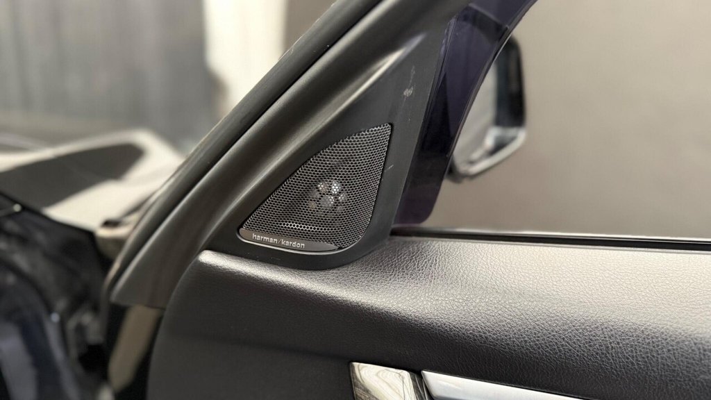 Used BMW 3 Series 2016 for sale - 77764831: Photo 24