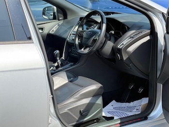 Used Ford Focus 2017 for sale - 75548562: Photo