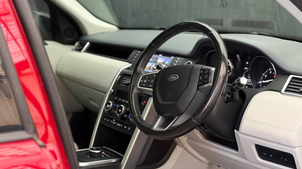 Used Land Rover Discovery Sport 2018 for sale - 78186813: Photo 15