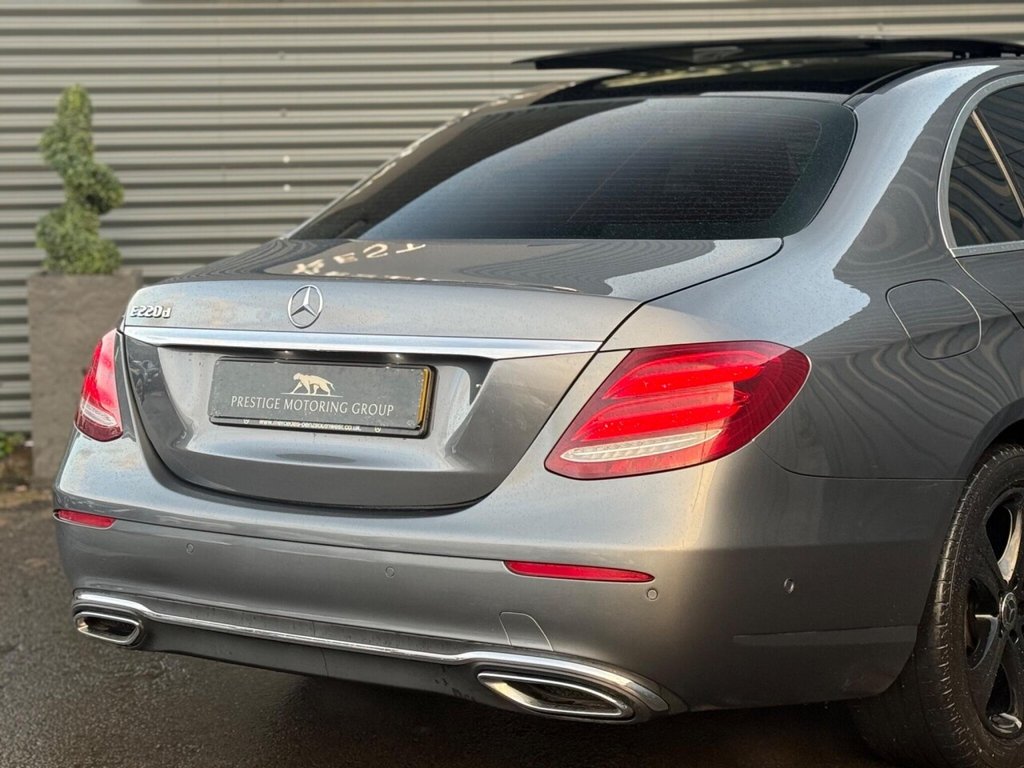 Used Mercedes-Benz E Class 2018 for sale - 77302535: Photo 33