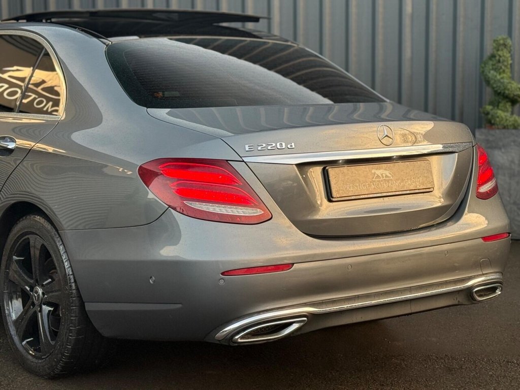 Used Mercedes-Benz E Class 2018 for sale - 77302535: Photo 38