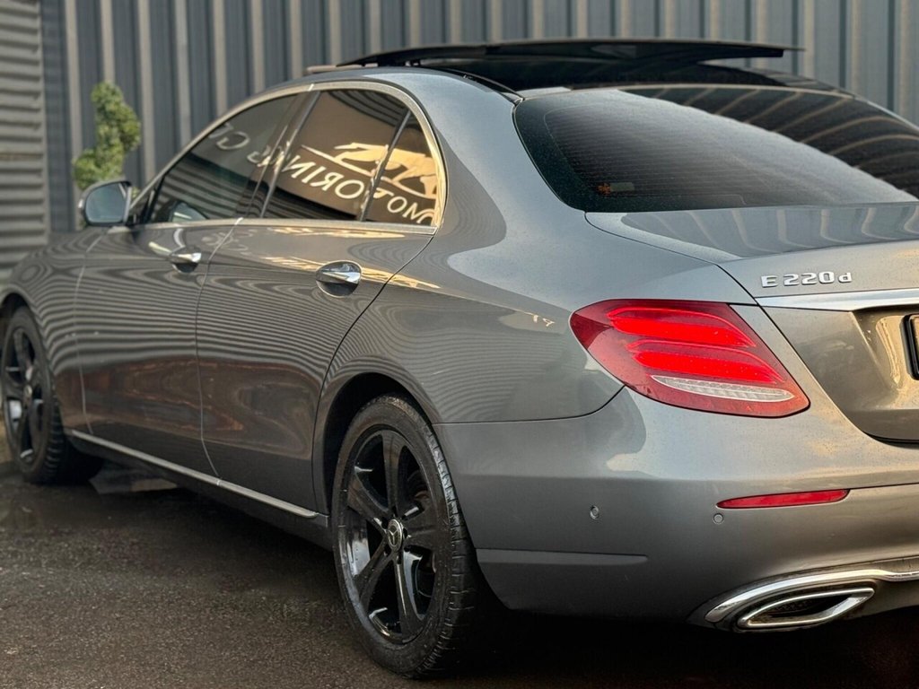 Used Mercedes-Benz E Class 2018 for sale - 77302535: Photo 39