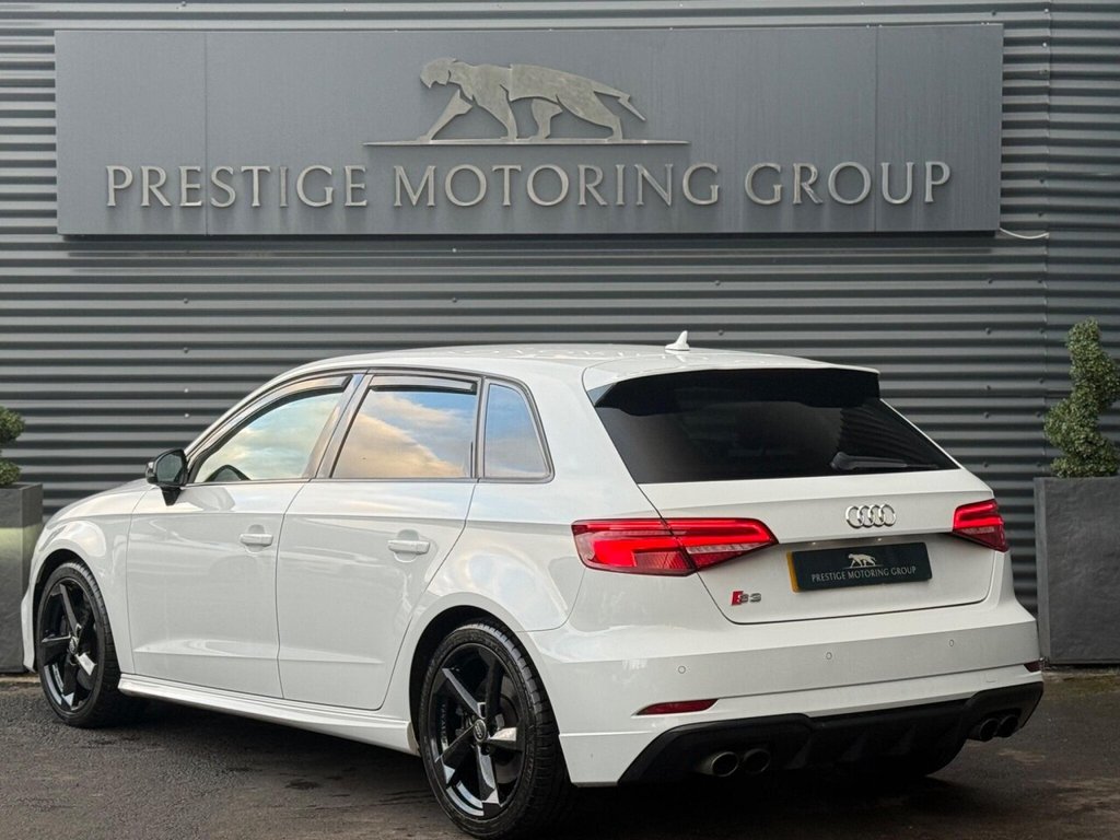 Used Audi A3 2018 for sale - 77302015: Photo 2