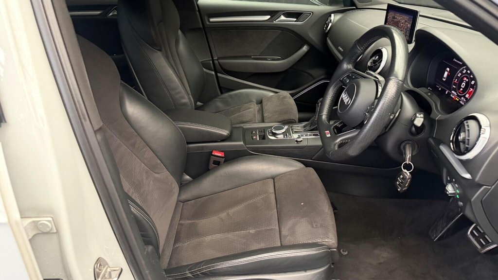 Used Audi S3 2018 for sale - 77302015: Photo 32