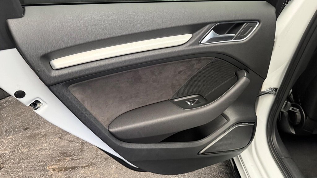 Used Audi S3 2018 for sale - 77302015: Photo 36