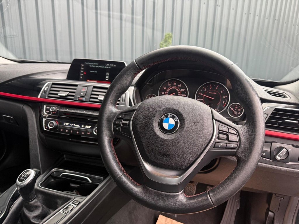 Used BMW 3 Series 2017 for sale - 77302318: Photo 11