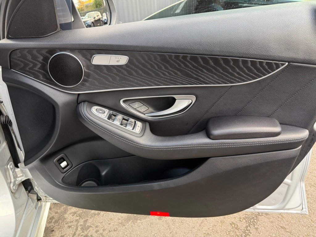 Used Mercedes-Benz C Class 2017 for sale - 76631676: Photo 17