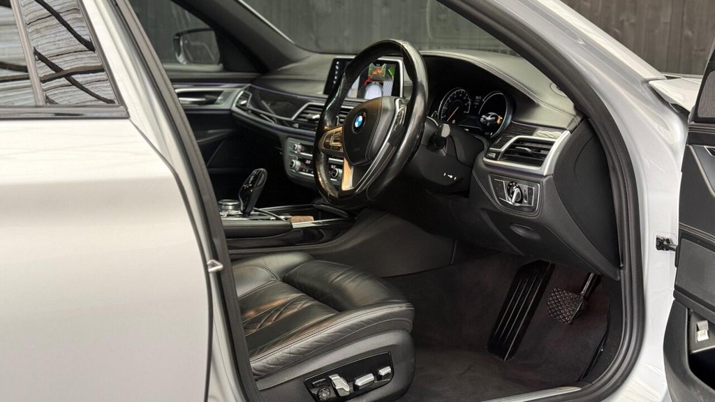 Used BMW 7 Series 2017 for sale - 77764710: Photo 16