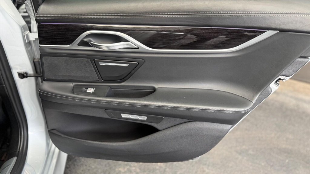 Used BMW 7 Series 2017 for sale - 77764710: Photo 30