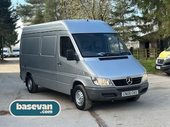 Mercedes-Benz - Sprinter