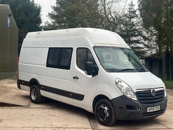 Vauxhall Movano feature image