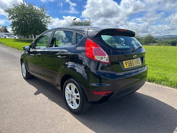 Used Ford Fiesta 2015 for sale - 78806819: Photo