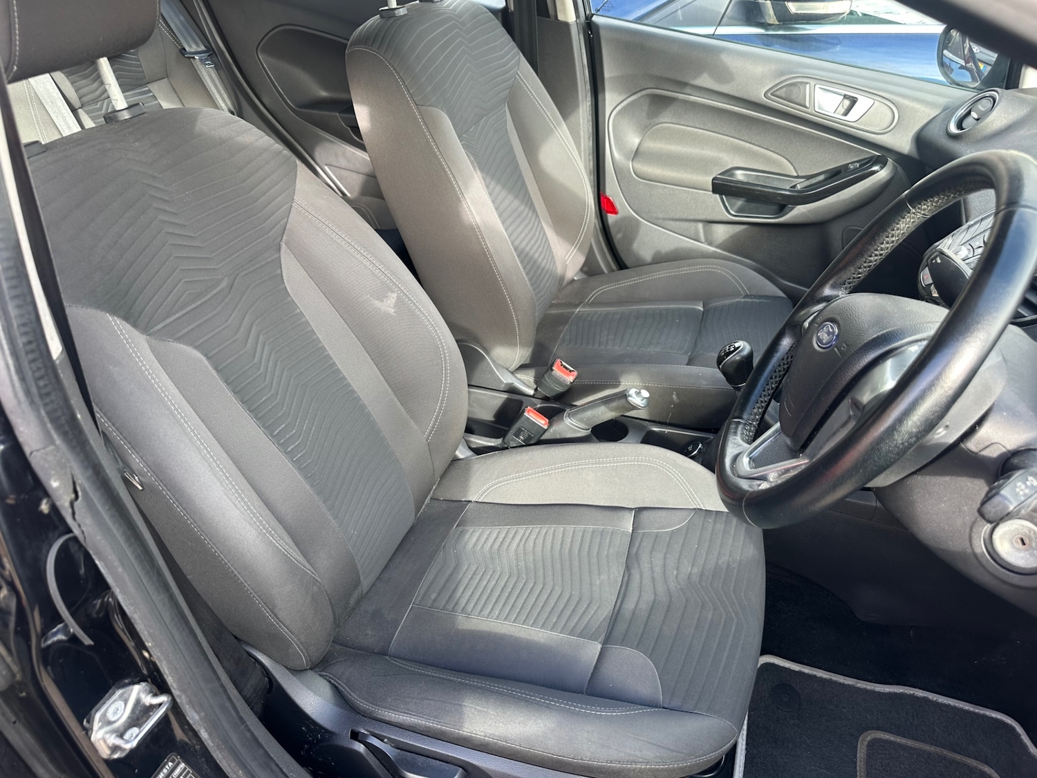 Used Ford Fiesta 2016 for sale - 78032063: Photo 8