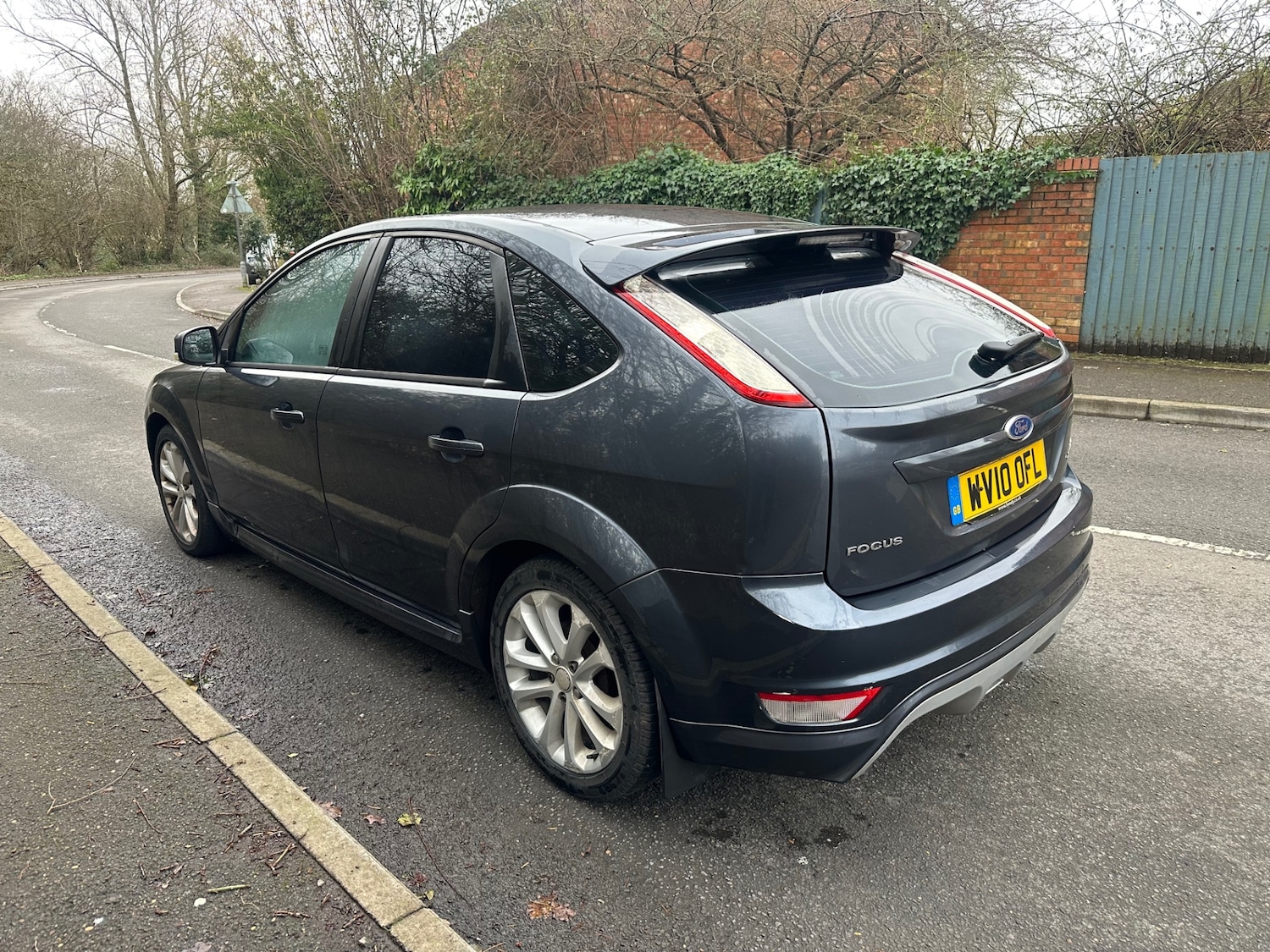 Used Ford Focus 2010 for sale - 78032076: Photo 3