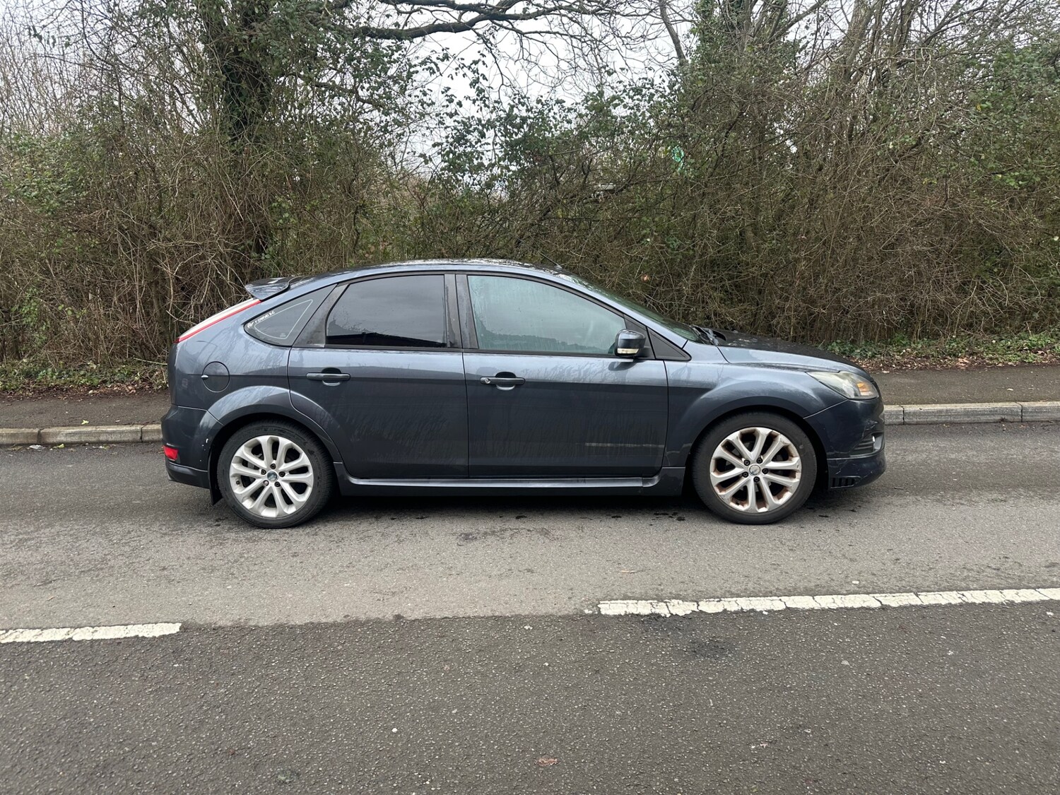 Used Ford Focus 2010 for sale - 78032076: Photo 7