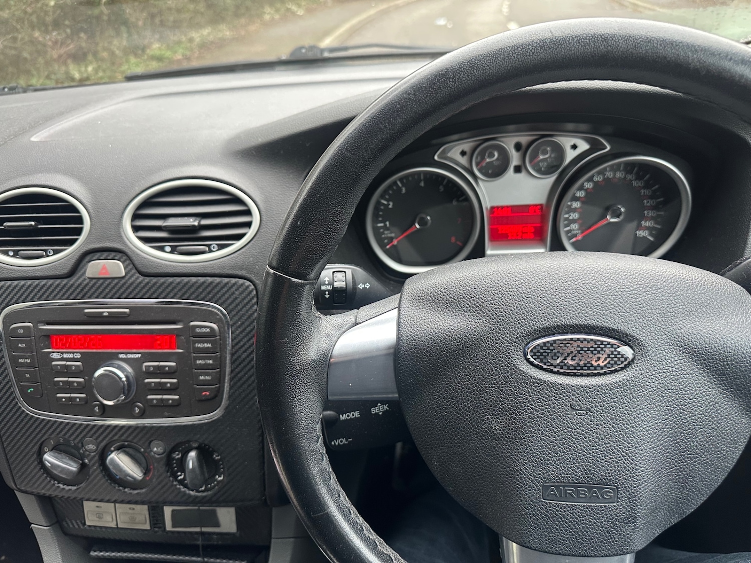 Used Ford Focus 2010 for sale - 78032076: Photo 9