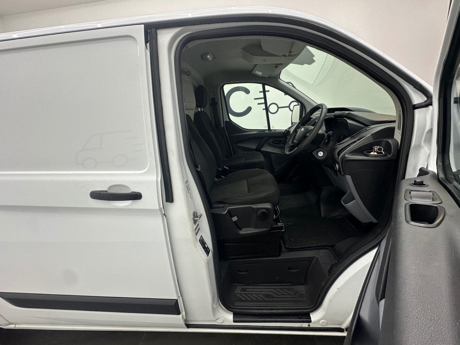 Used Ford Transit Custom 2017 for sale - 77298463: Photo 17