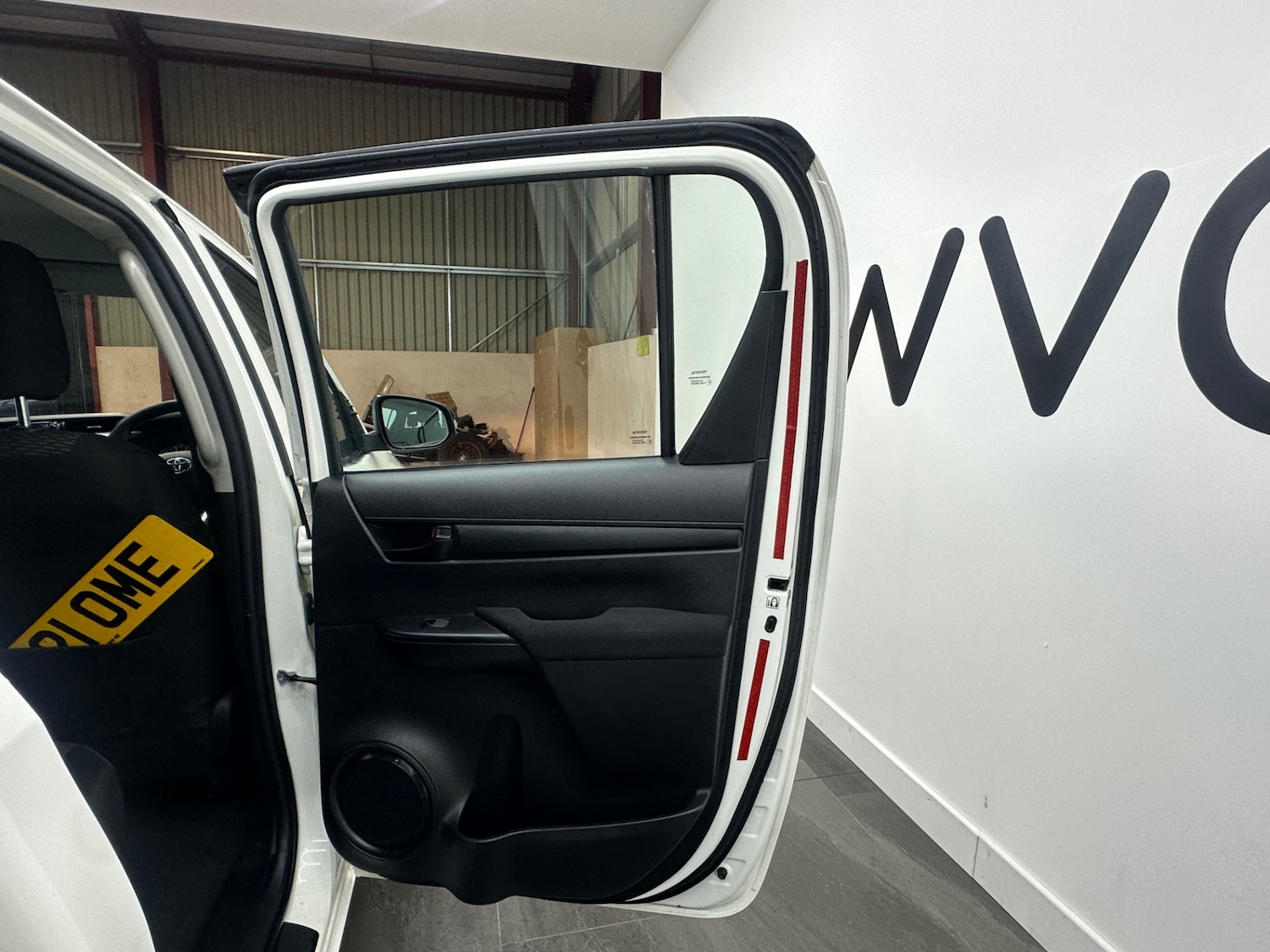 Used Toyota Hilux 2021 for sale - 77000890: Photo 21