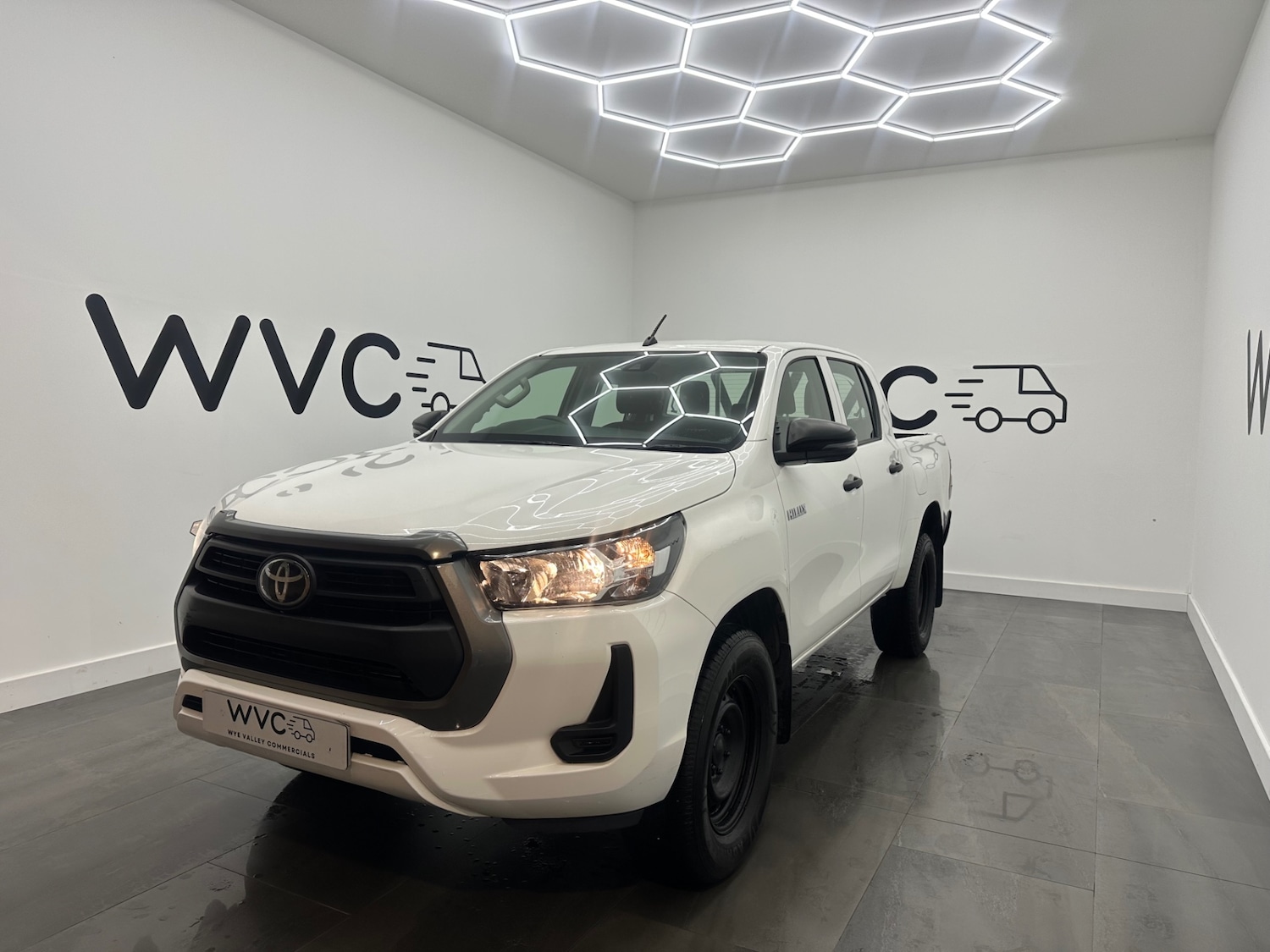 Used Toyota Hilux 2021 for sale - 77000890: Photo 3
