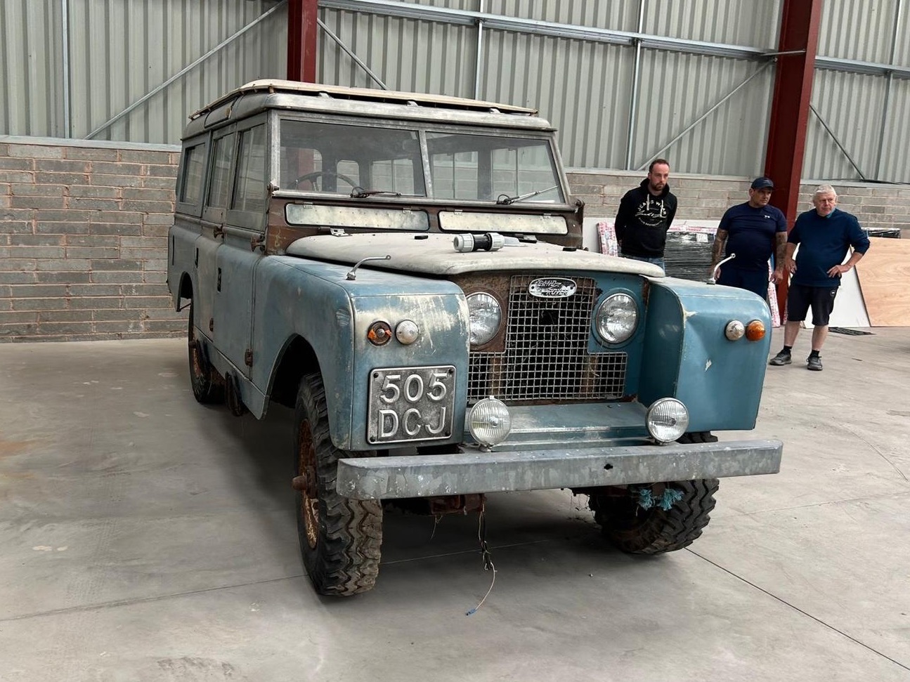 Used Land Rover Defender 1963 for sale - 76637527: Photo 2