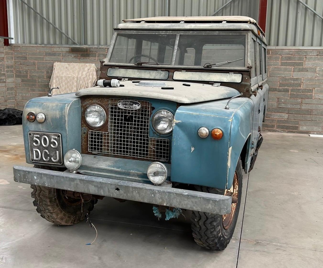 Used Land Rover Defender 1963 for sale - 76637527: Photo 6