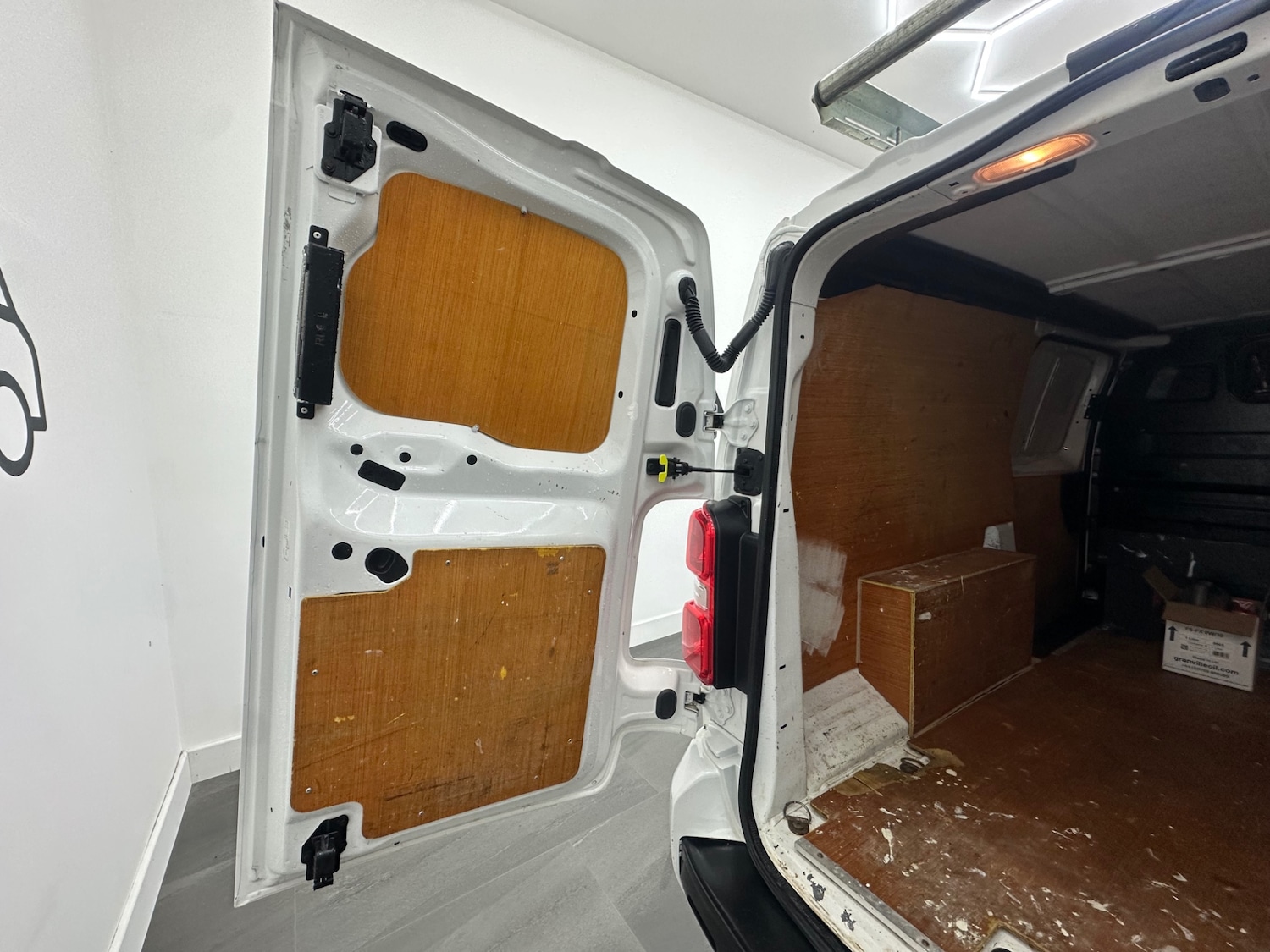Used Vauxhall Vivaro 2021 for sale - 76625742: Photo 13