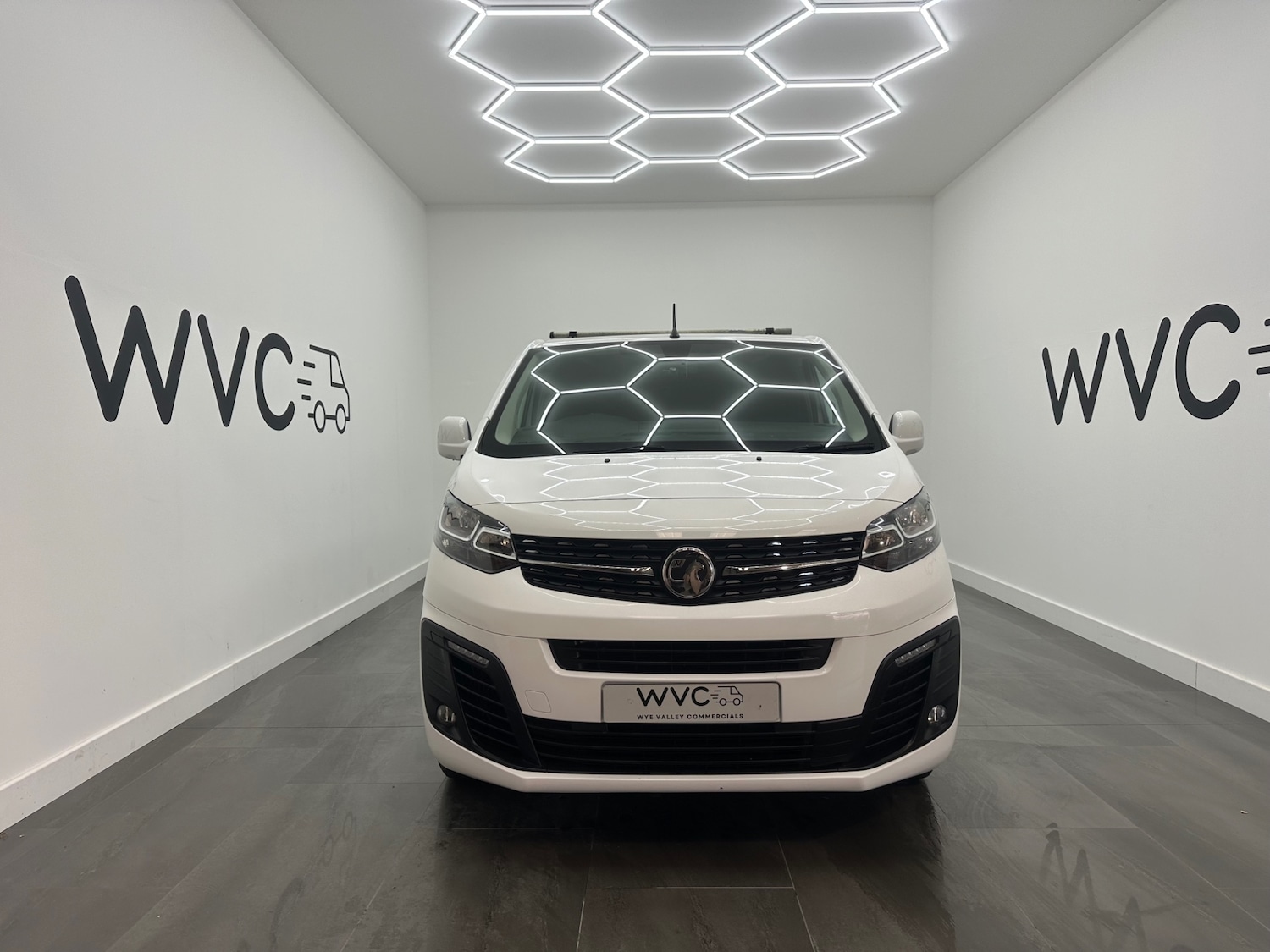 Used Vauxhall Vivaro 2021 for sale - 76625742: Photo 2