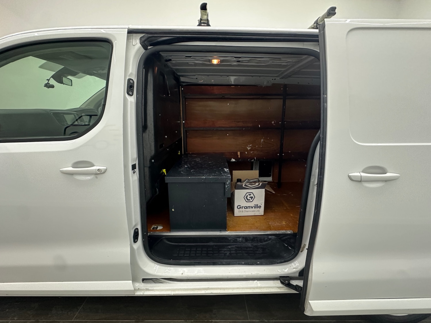 Used Vauxhall Vivaro 2021 for sale - 76625742: Photo 7