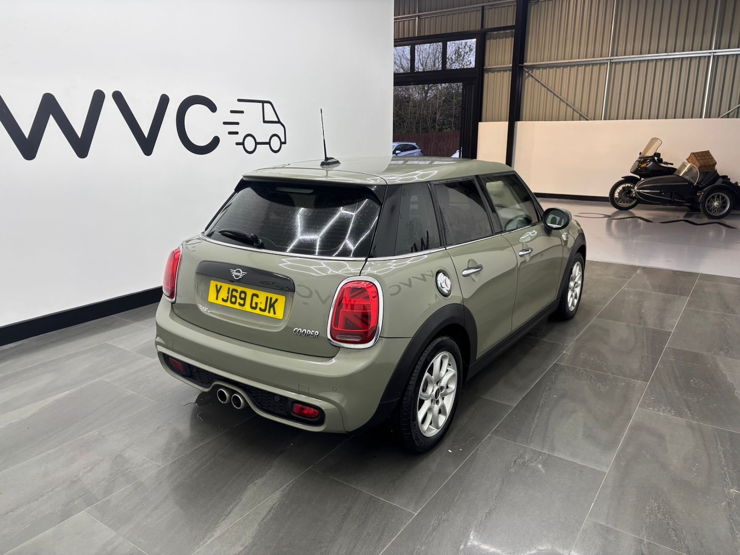 Used MINI Hatch 2019 for sale - 77460401: Photo 18