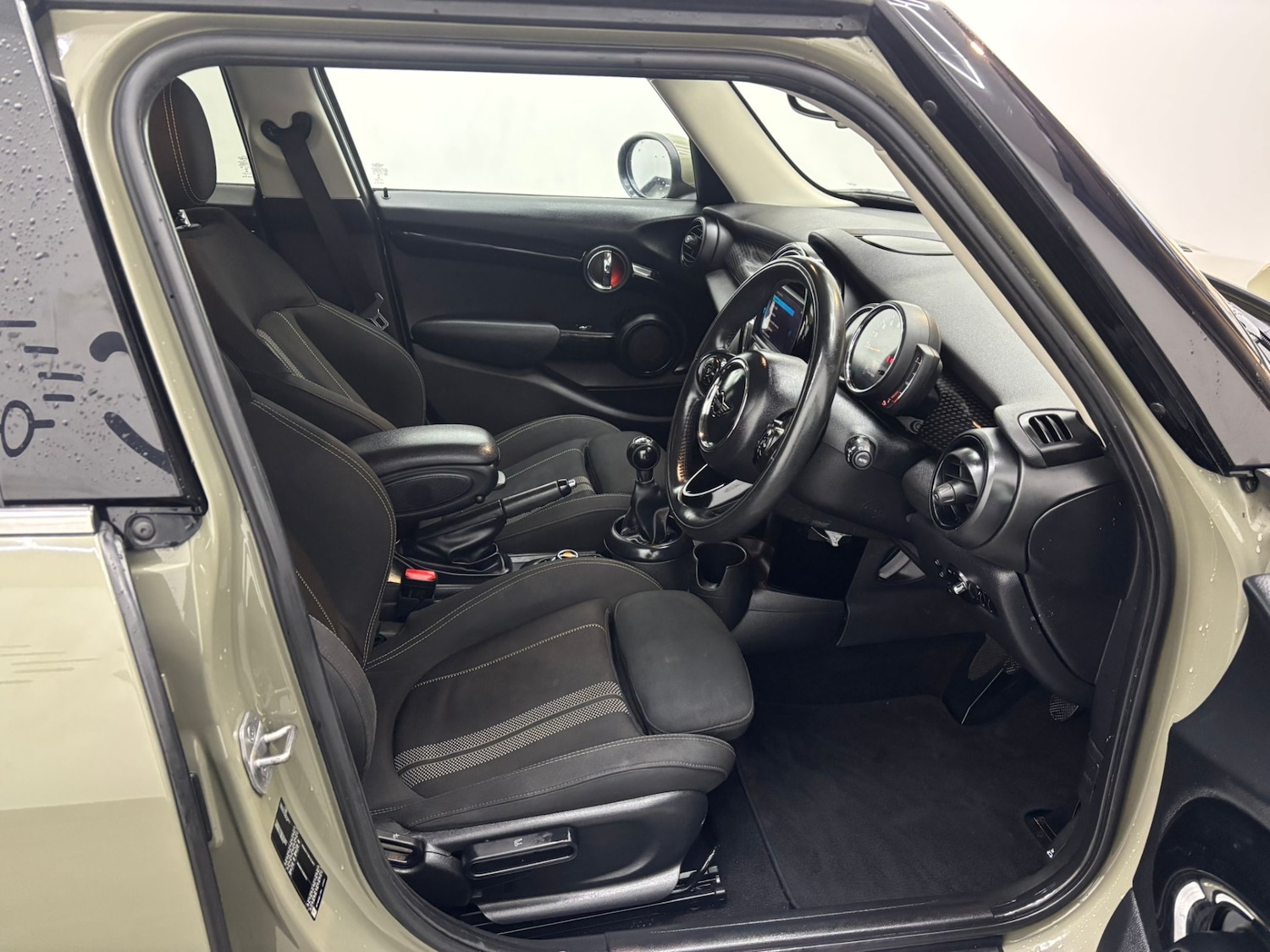Used MINI Hatch 2019 for sale - 77460401: Photo 25