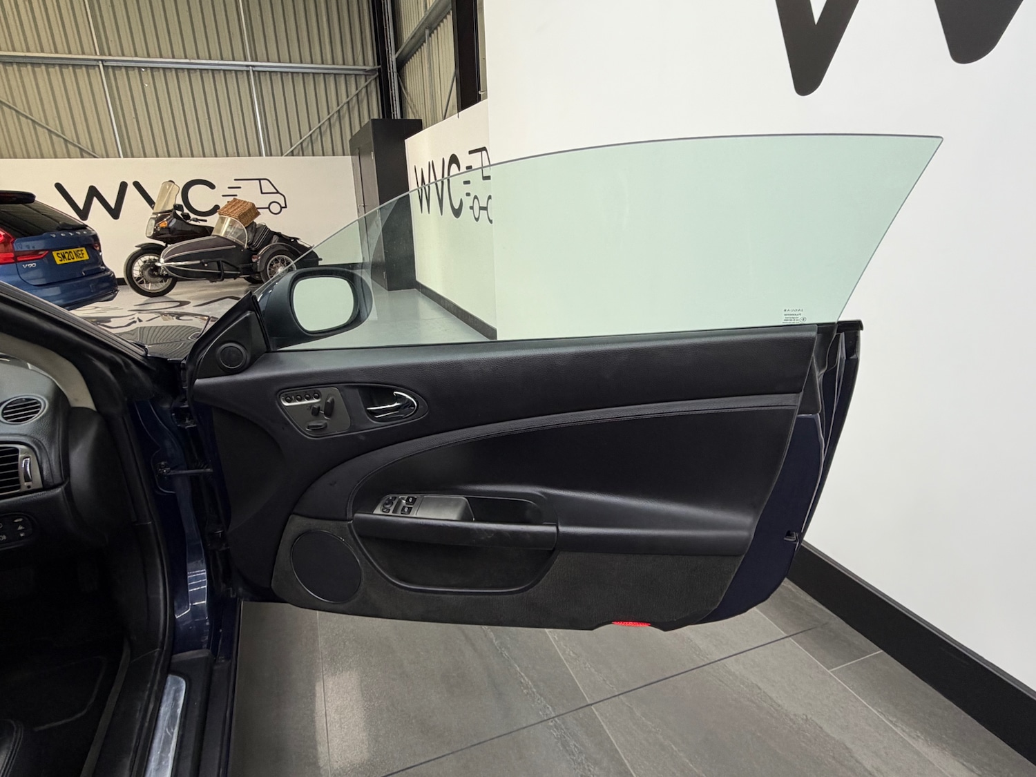 Used Jaguar XK 2006 for sale - 78079445: Photo 10