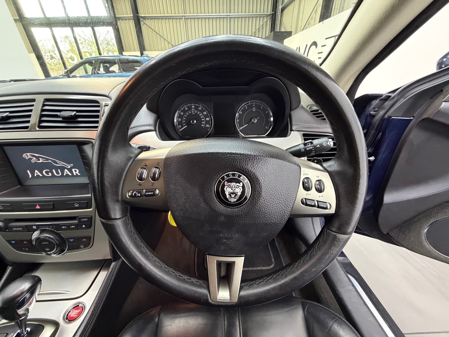 Used Jaguar XK 2006 for sale - 78079445: Photo 17