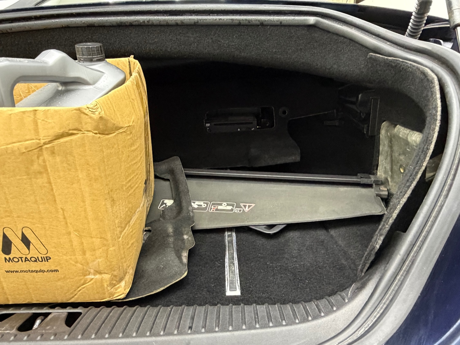 Used Jaguar XK 2006 for sale - 78079445: Photo 8