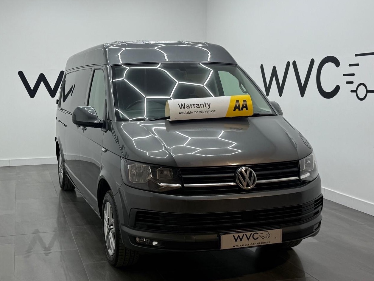 Used Volkswagen Transporter 2018 for sale - 76638424: Photo 1