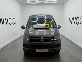 Used Volkswagen Transporter 2018 for sale - 76638424: Photo