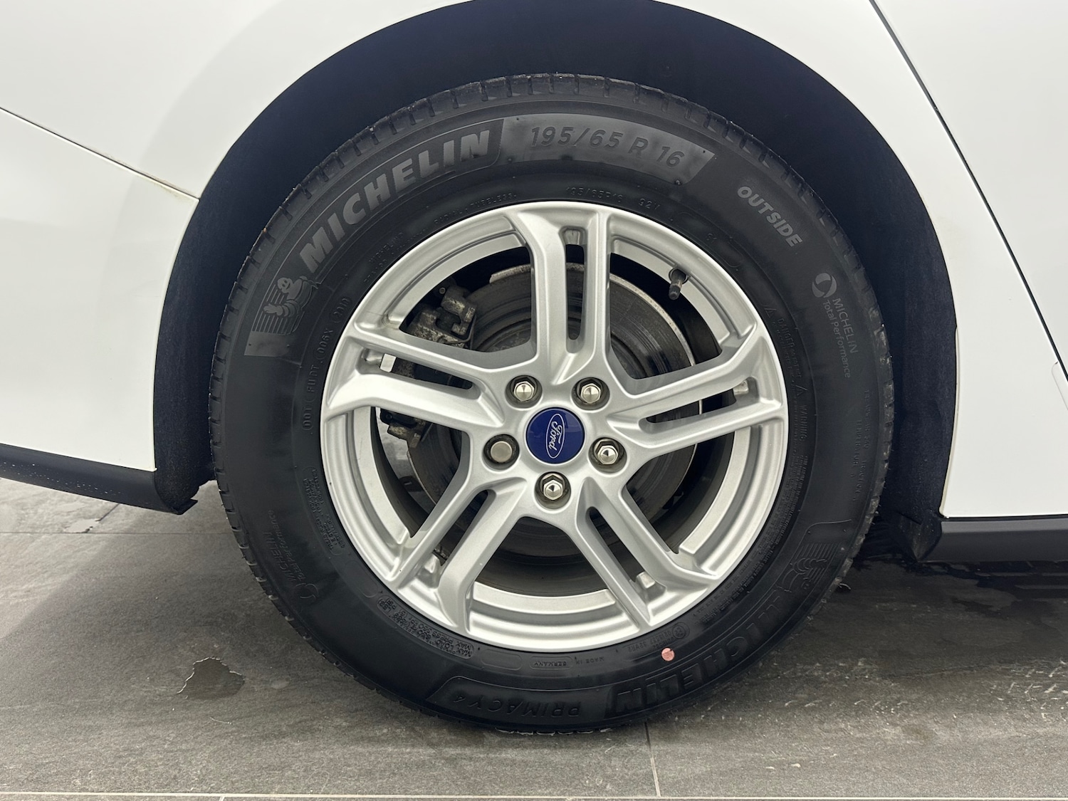 Used Ford Focus 2019 for sale - 76956875: Photo 19