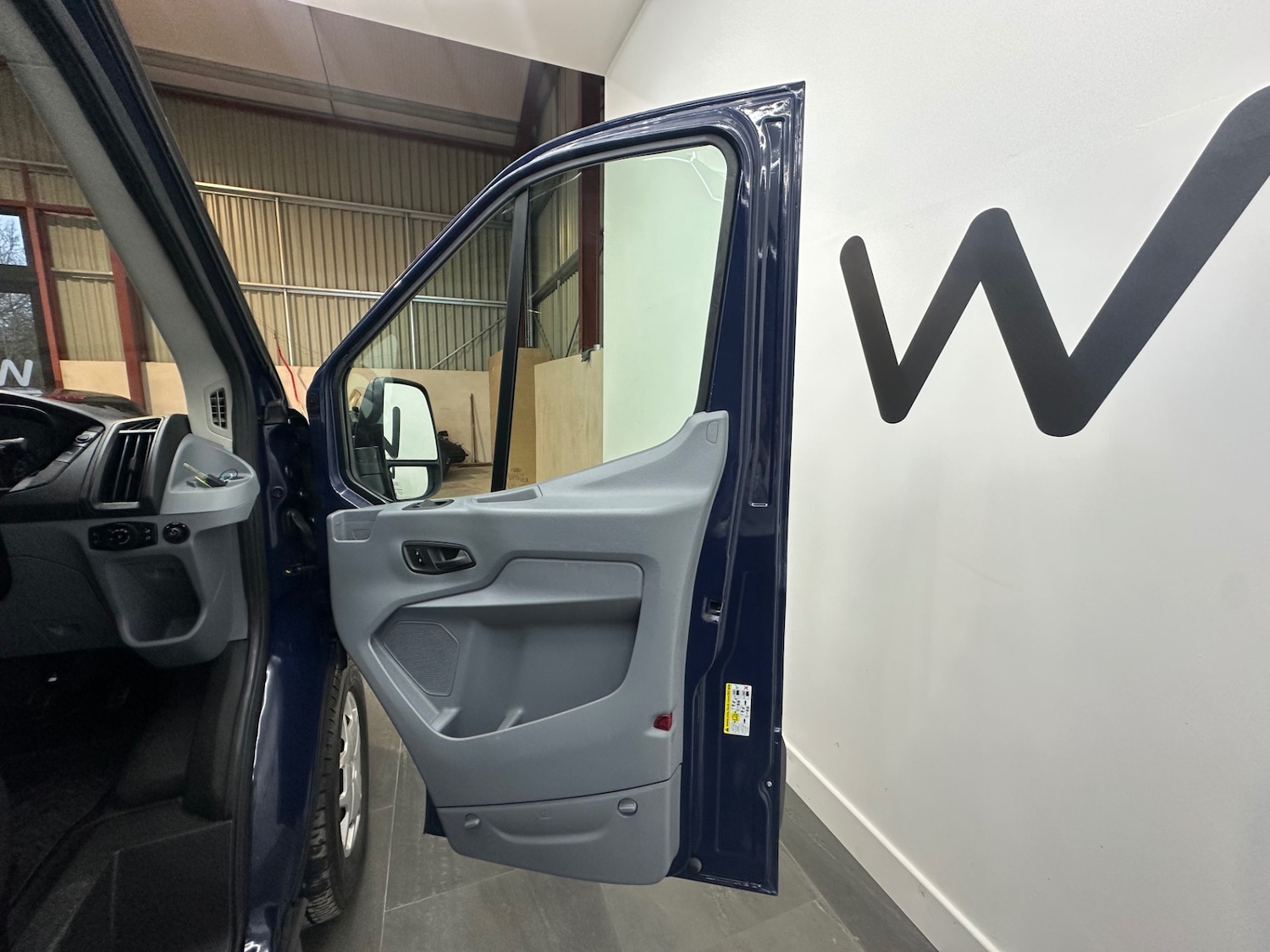 Used Ford Transit 2018 for sale - 77034527: Photo 15