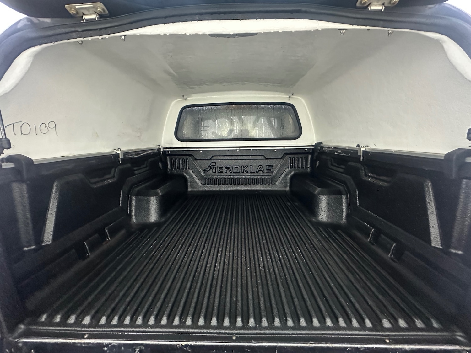 Used Toyota Hilux 2019 for sale - 77127360: Photo 17