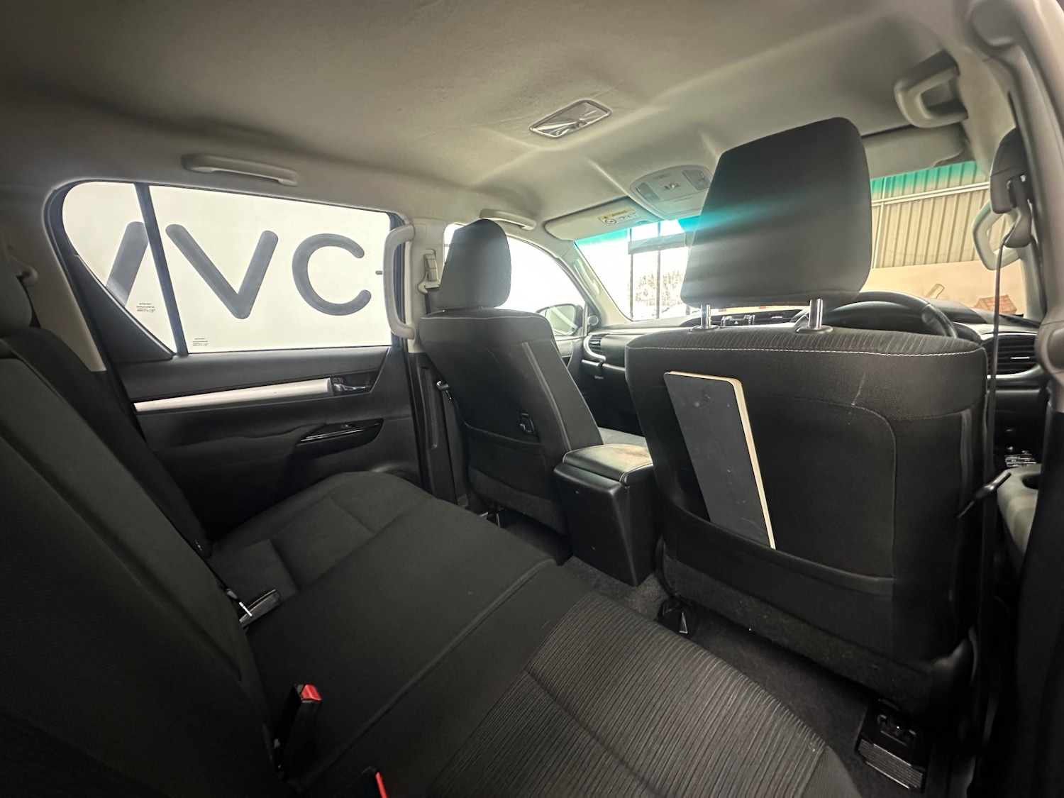 Used Toyota Hilux 2019 for sale - 77127360: Photo 23