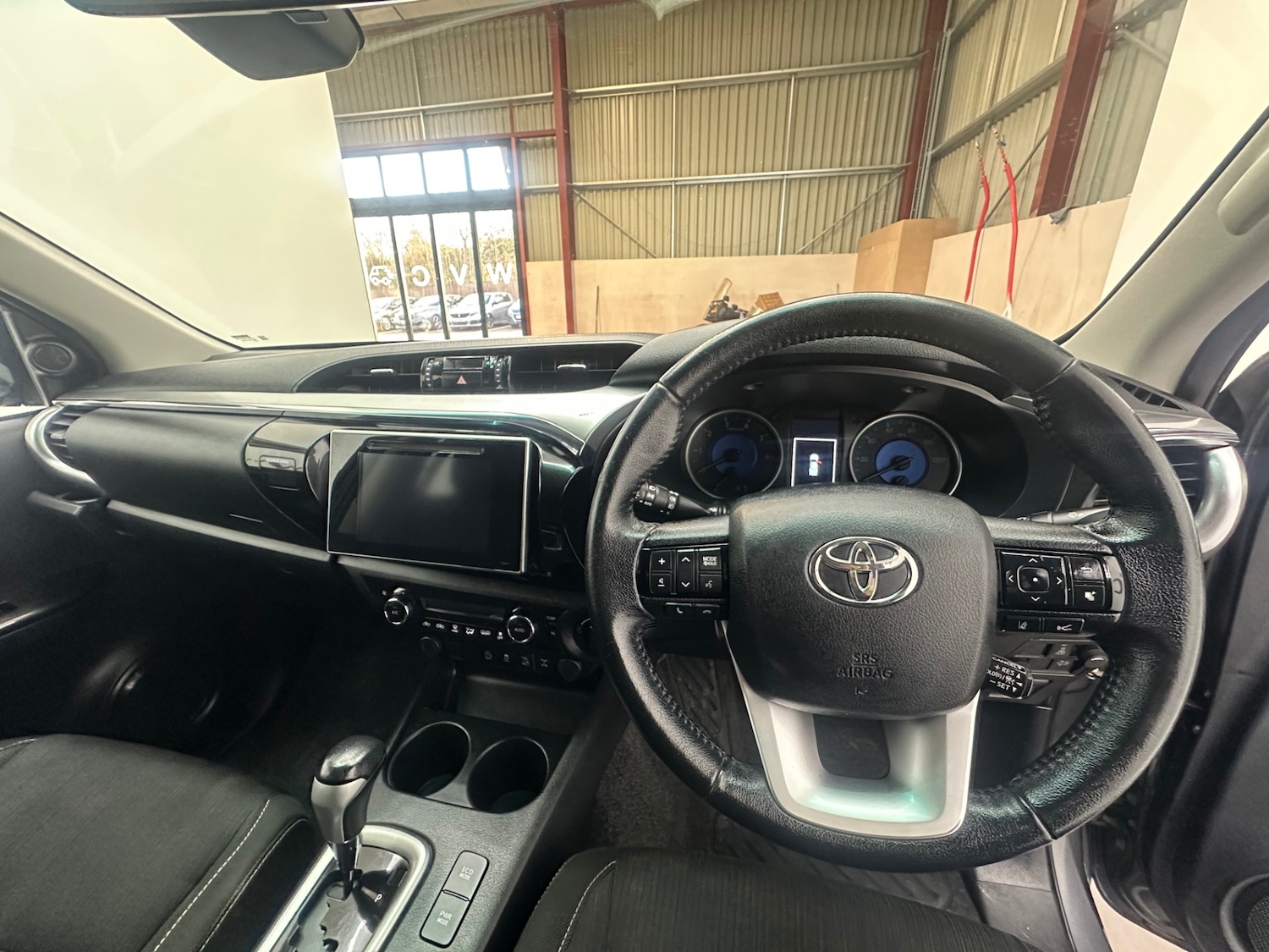 Used Toyota Hilux 2019 for sale - 77127360: Photo 27