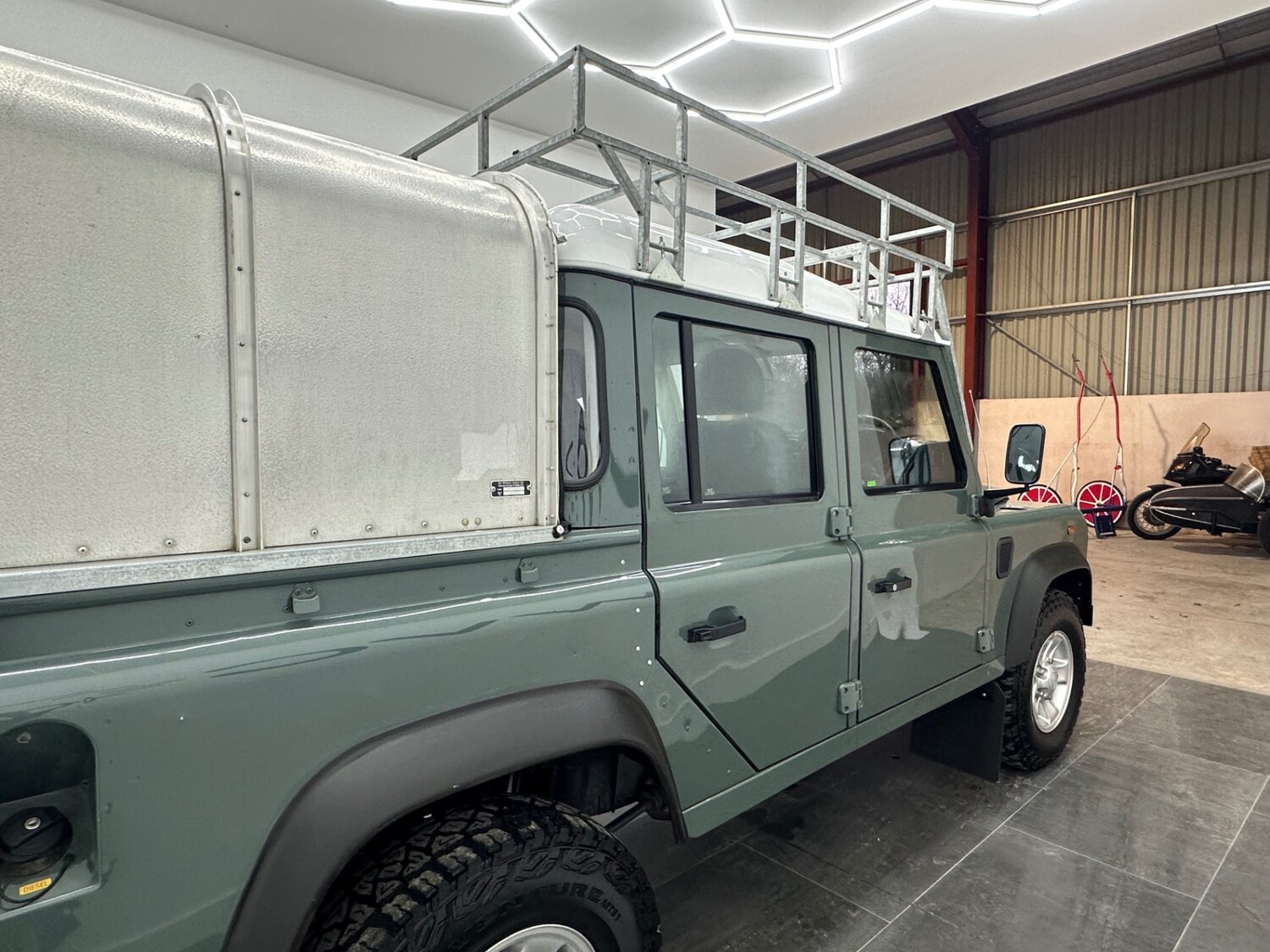 Used Land Rover Defender 2012 for sale - 76956970: Photo 11