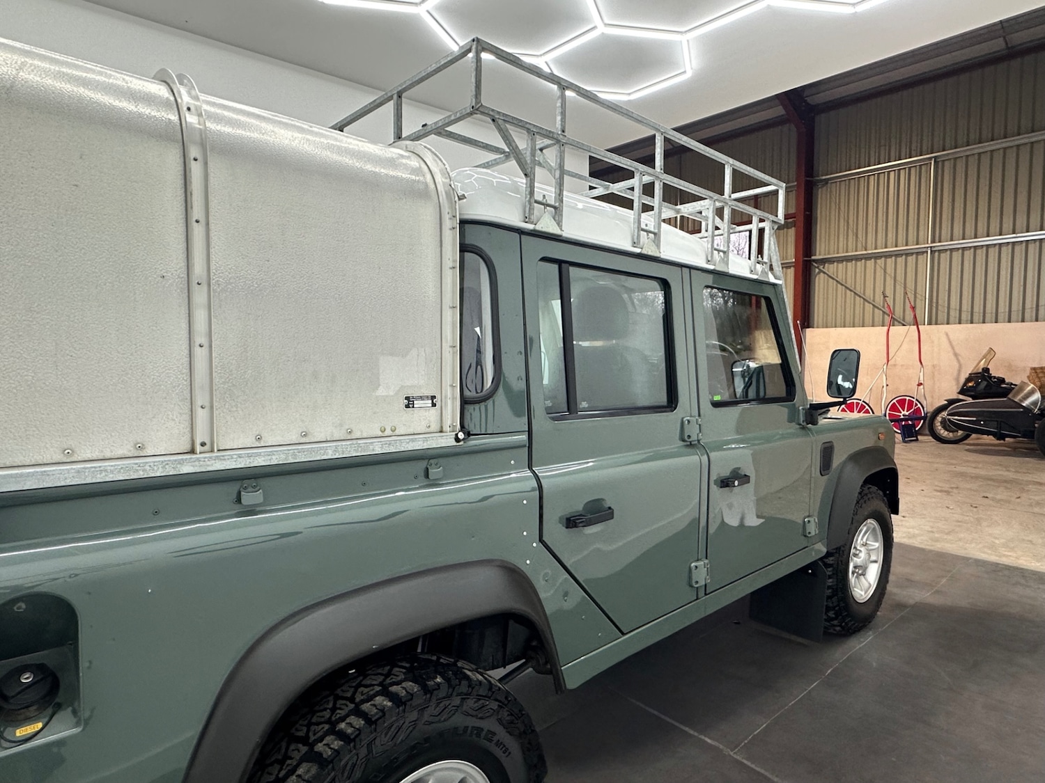 Used Land Rover Defender 2012 for sale - 76956970: Photo 12