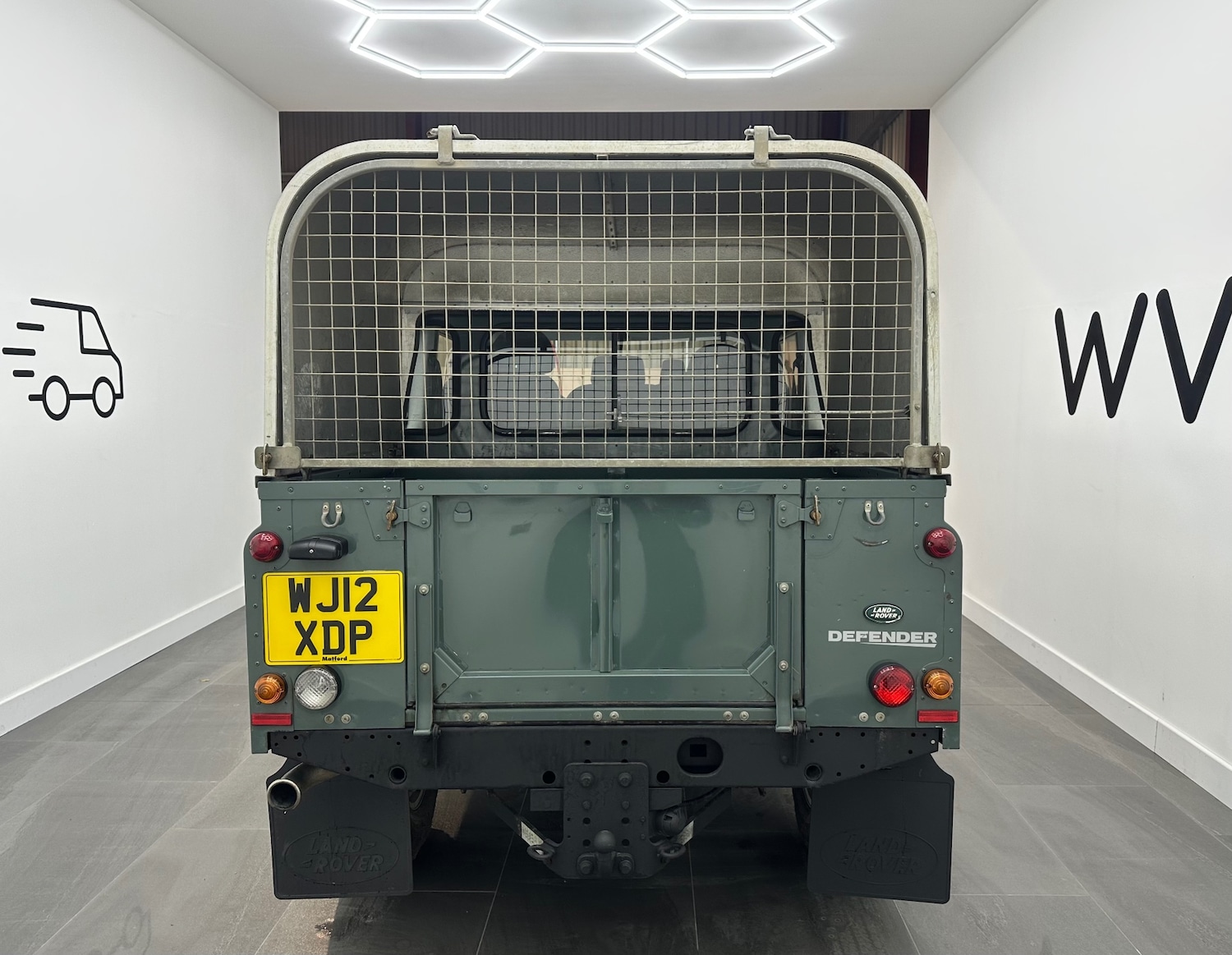 Used Land Rover Defender 2012 for sale - 76956970: Photo 9