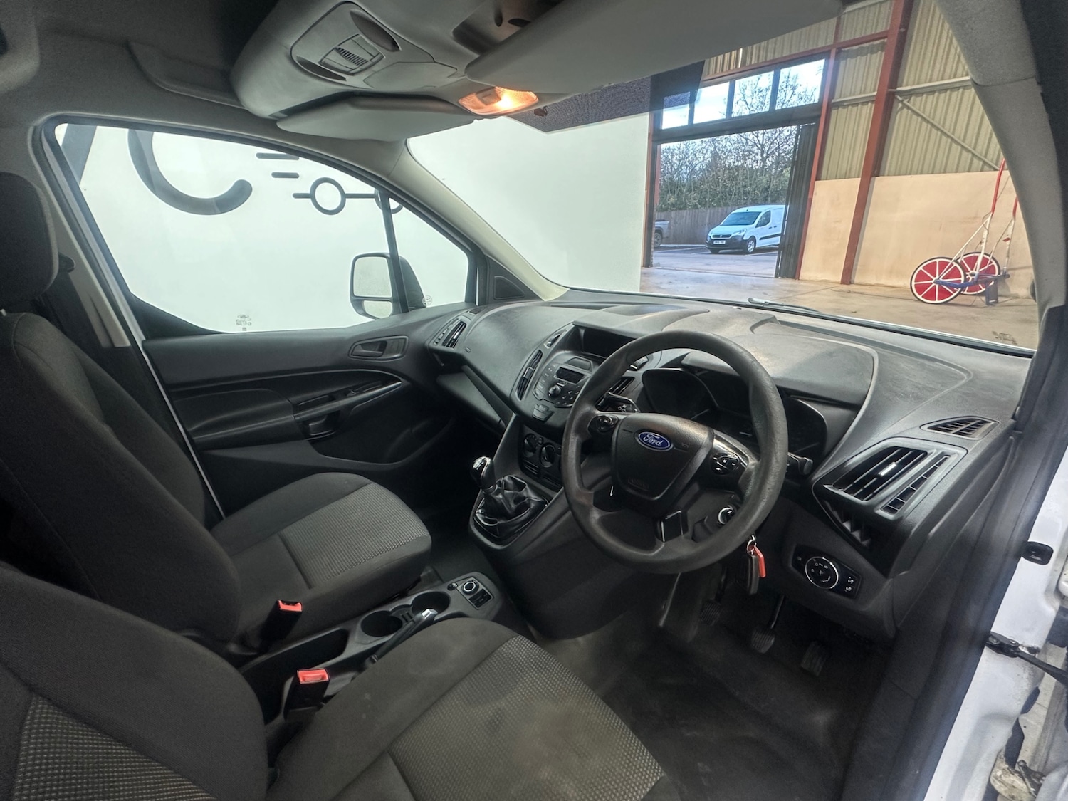 Used Ford Transit Connect 2015 for sale - 76807988: Photo 24