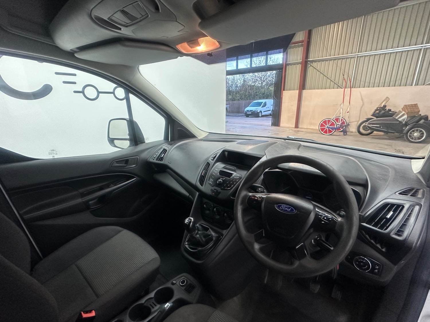 Used Ford Transit Connect 2015 for sale - 76807988: Photo 25