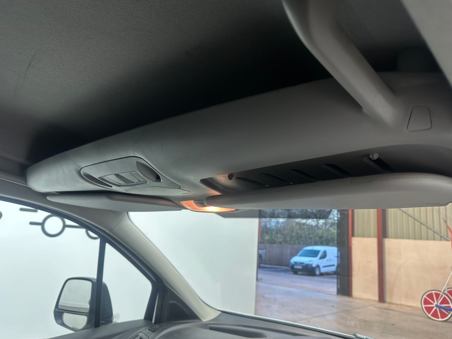 Used Ford Transit Connect 2015 for sale - 76807988: Photo 31